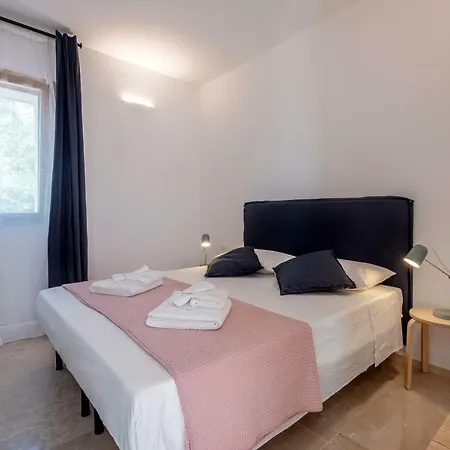 Elgar Villa Ostuni