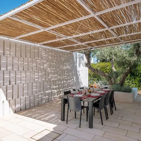 Elgar Villa Ostuni